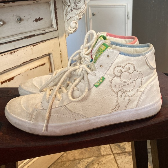 VANS x Sesame Street The Lizzie Elmo Embroidered Characters Shoe Mens Size 11 - Picture 9 of 11